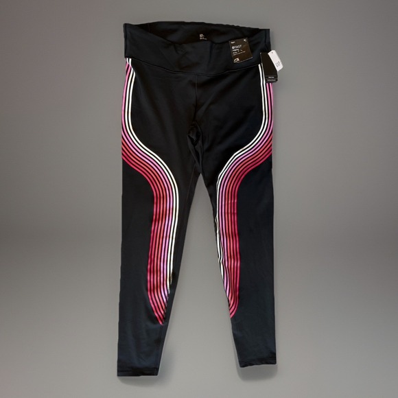 GapFit Pants - NWT GapFit Mid Rise‎ Capri Leggings Grafiti Print Womens Size XL
